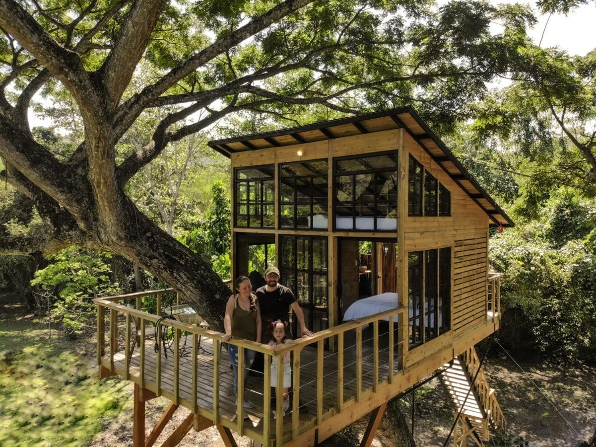 Villa Casa En El Arbol à Utica Extérieur photo